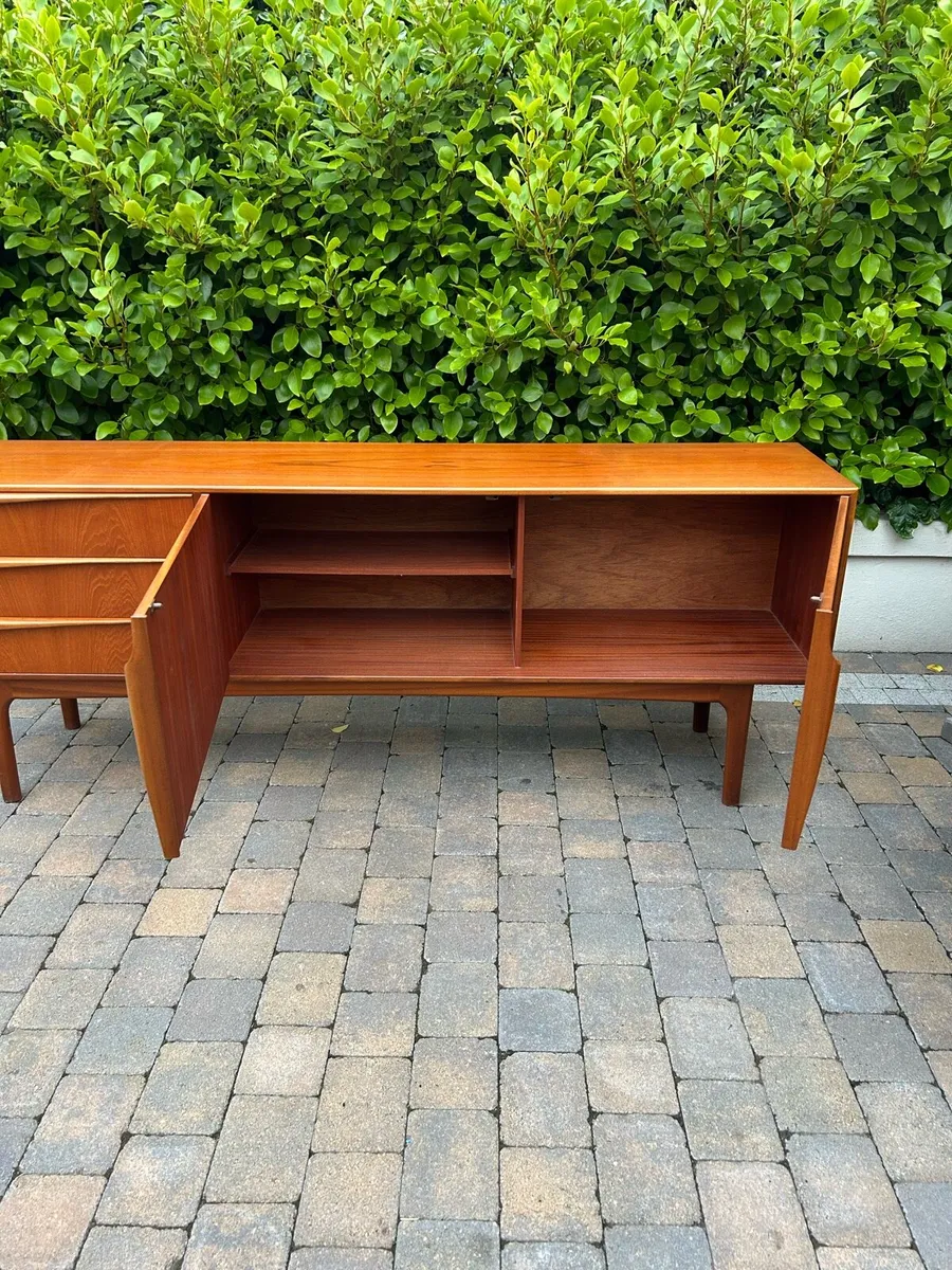 McIntosh mid century teak sideboard credenza - Image 3