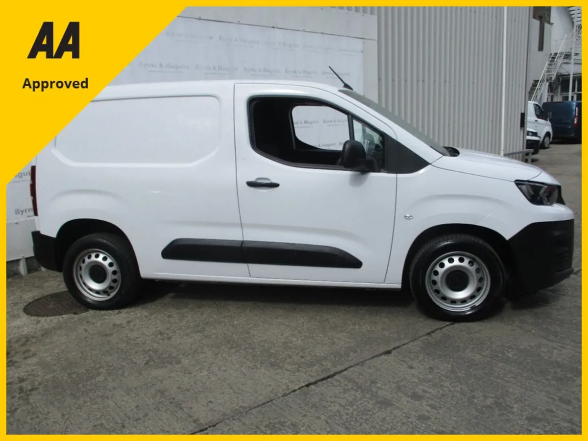 Peugeot Partner ACTIVE PLUS 1.5 BLUE H HDI 100 4 - Image 2