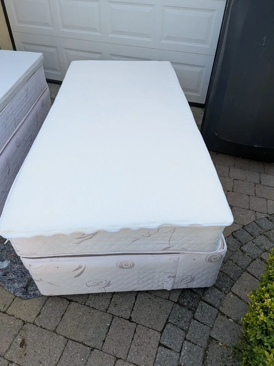 2 Matching Single Divan Beds – Excellent Condition - Image 2