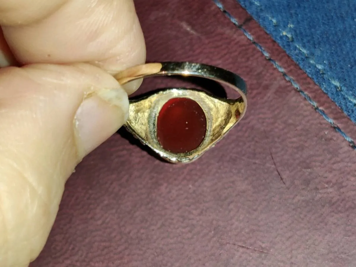 GLITTERY CARNELIAN, 9CT Pure Gold New Signet Ring - Image 3