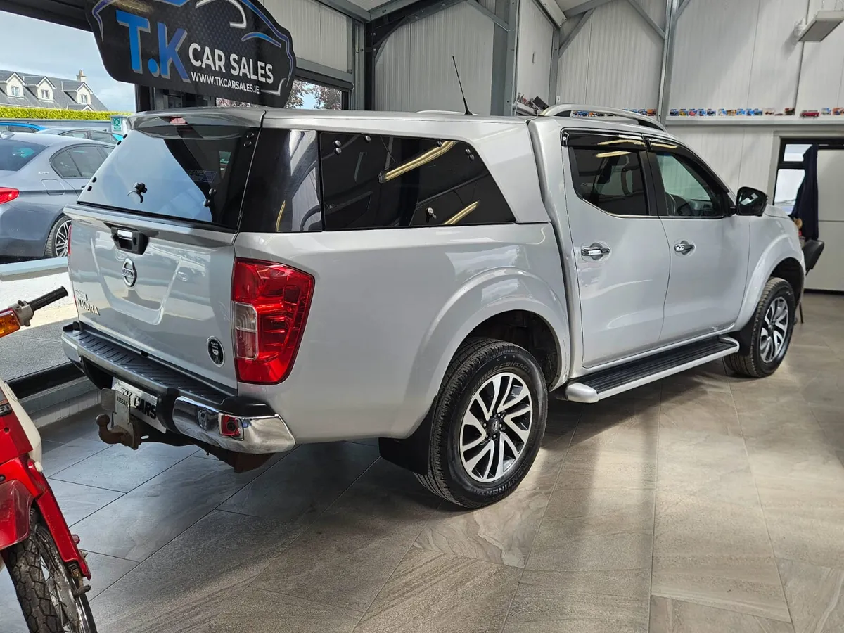17 NISSAN NAVARA CREW CAB COMMERCIAL - Image 4