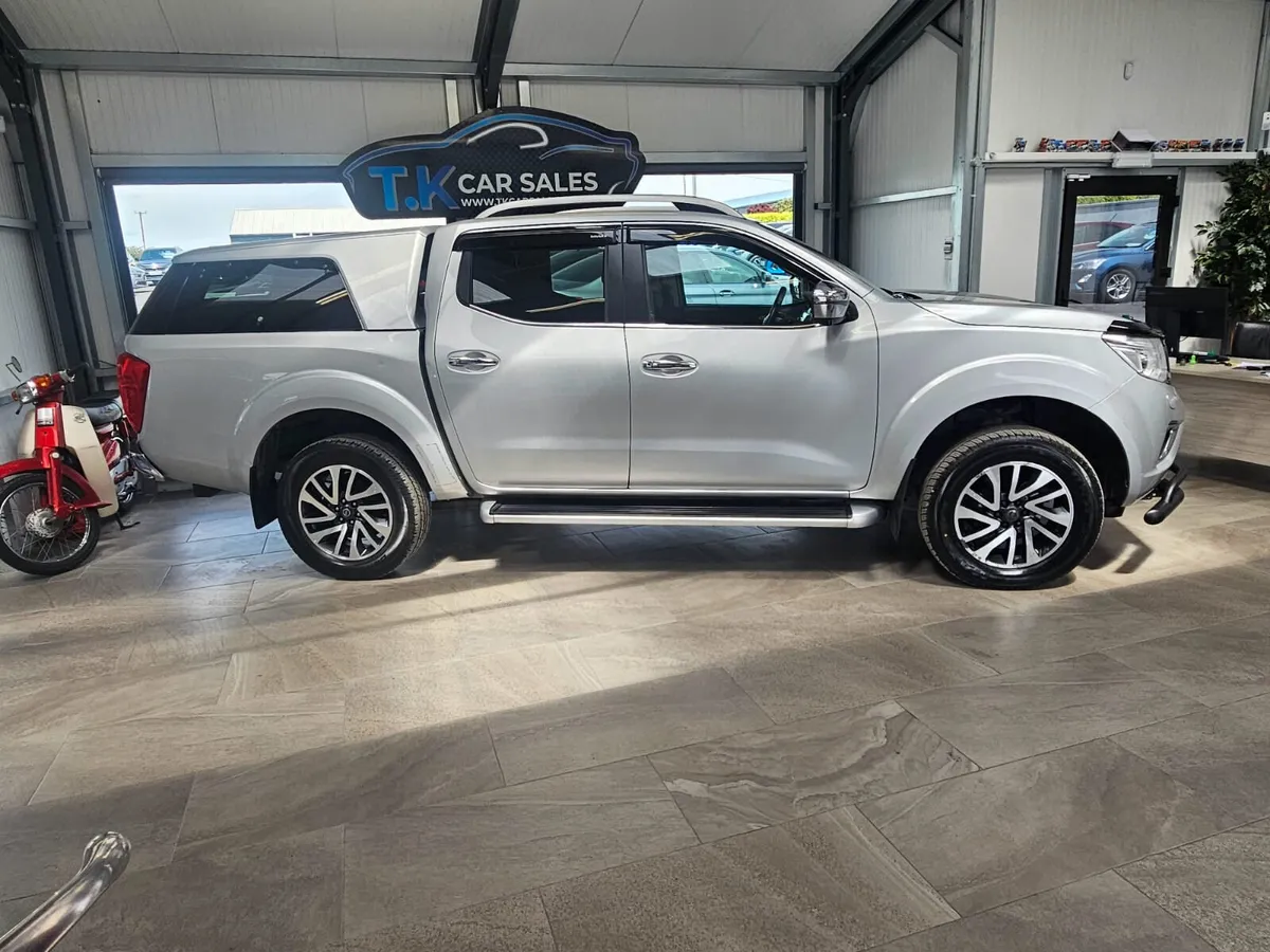 17 NISSAN NAVARA CREW CAB COMMERCIAL - Image 3