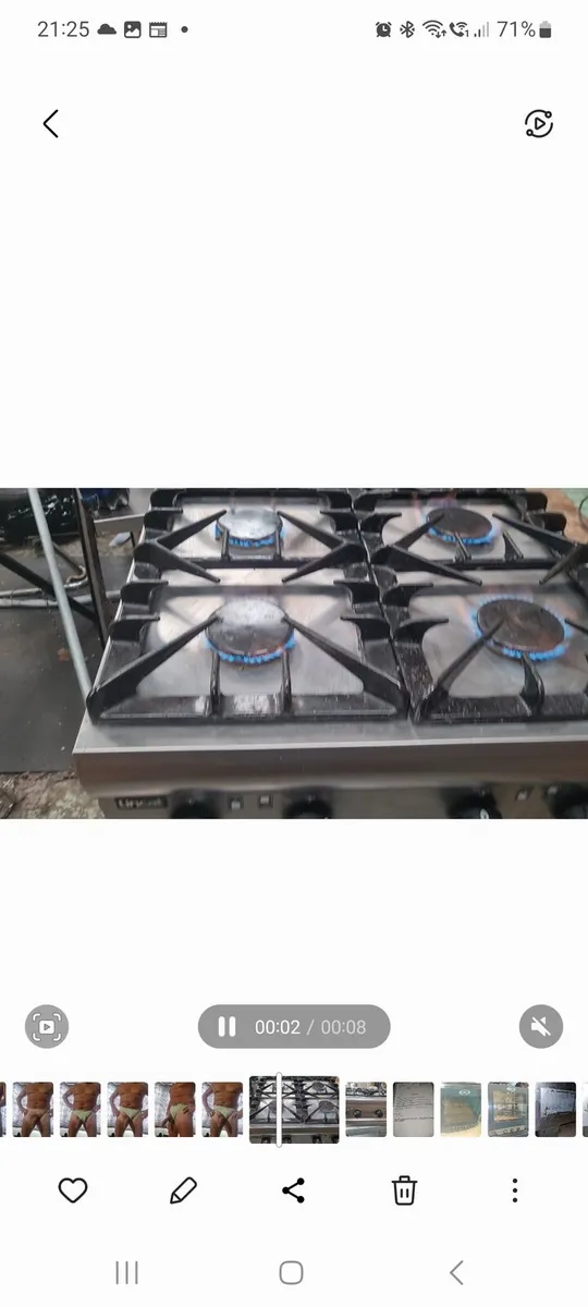 Lincat LPG gas hob - Image 2