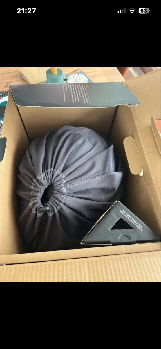 Bike helmet - Image 4