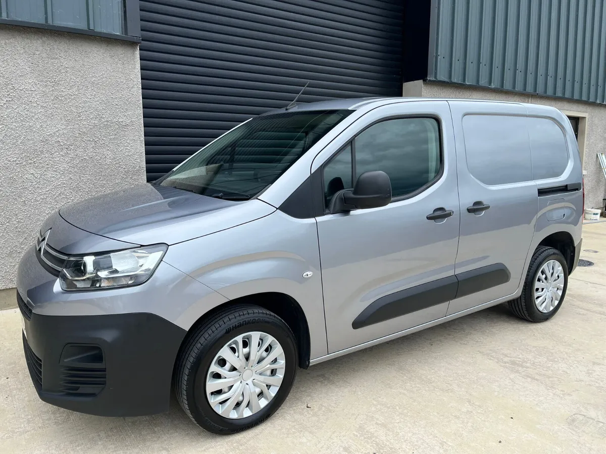 Citroen Berlingo 2022 - Image 1