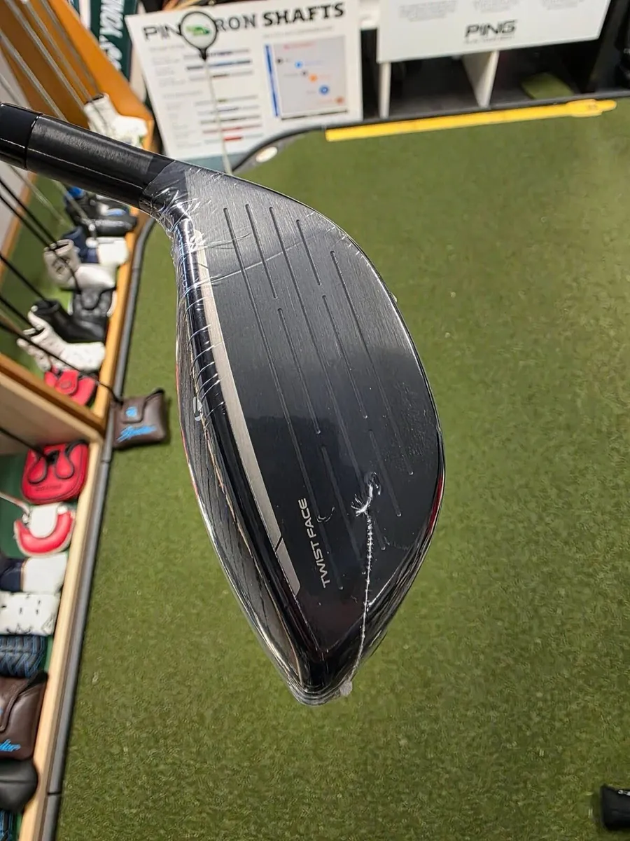 New Taylormade Qi10 7 Wood - Image 4