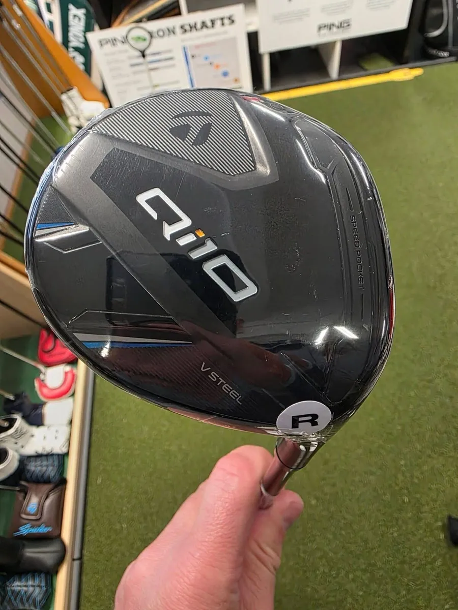 New Taylormade Qi10 7 Wood - Image 1