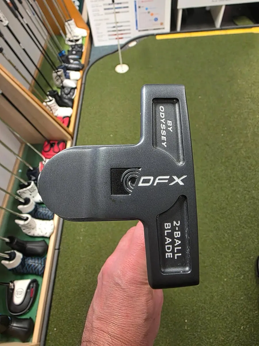 Odyssey DFX 2-Ball Putter - Image 1
