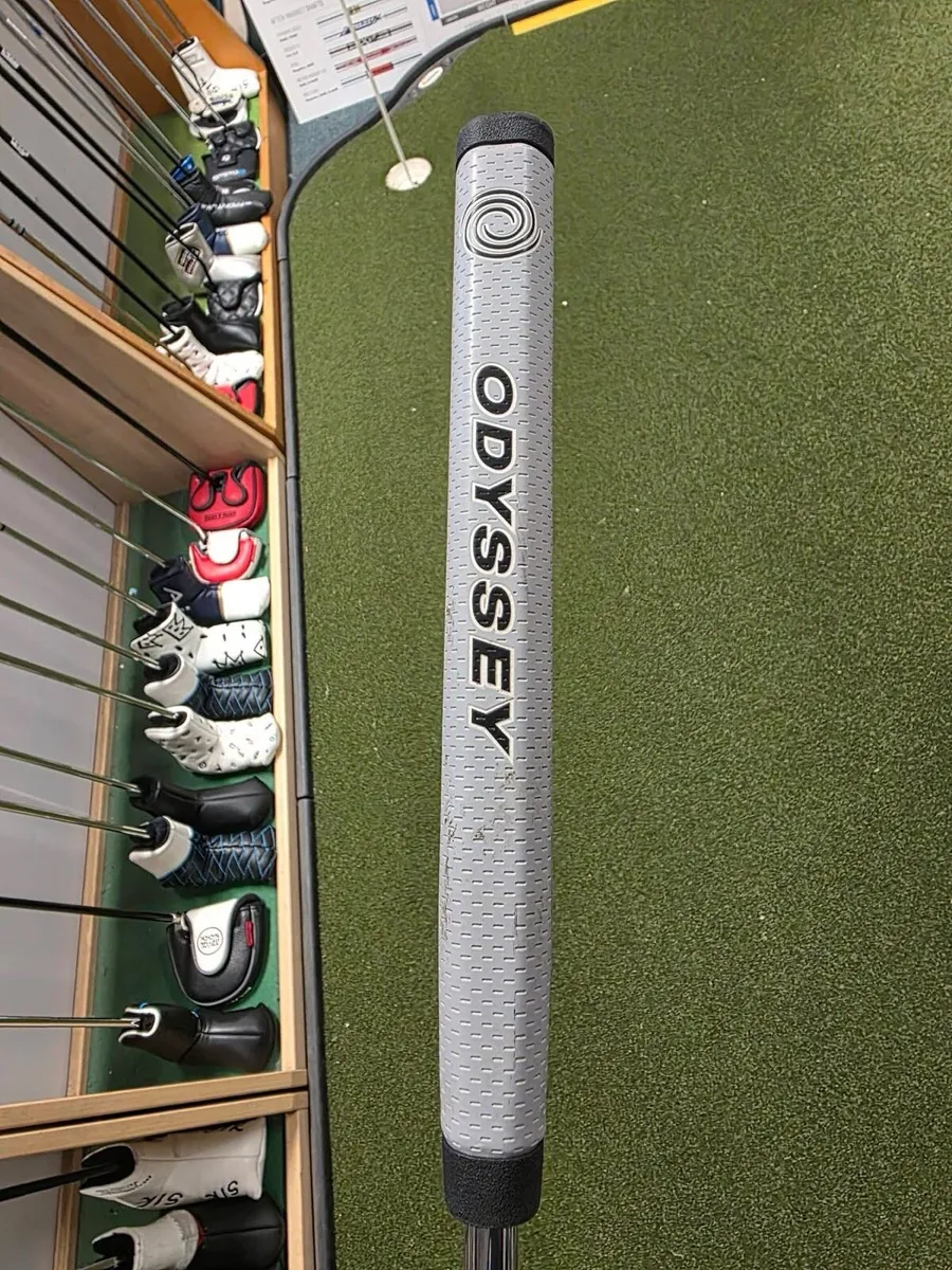 Odyssey DFX 2-Ball Putter - Image 4