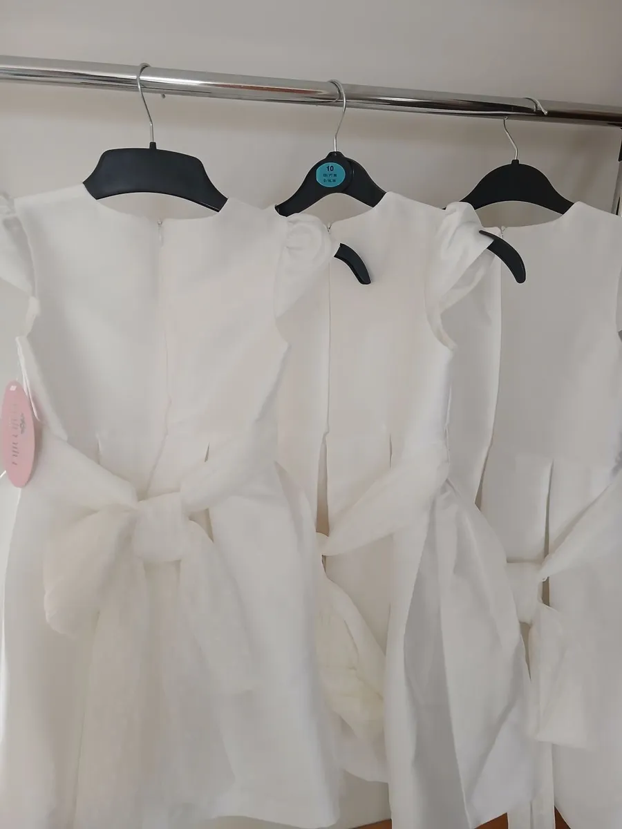 Flower girl dresses - Image 4