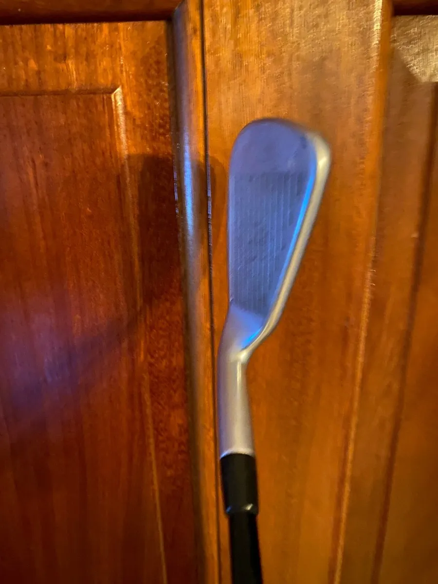 Ping Senior Flex 6 7 and 9 Iron Graphite irons - Image 2