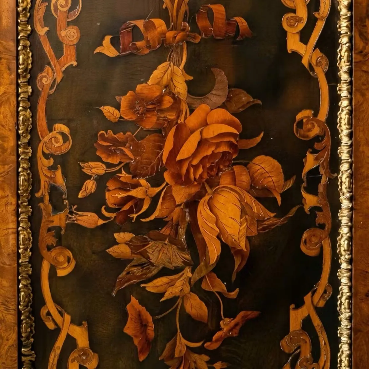 Absolutely stunning piece of furniture. - Image 4