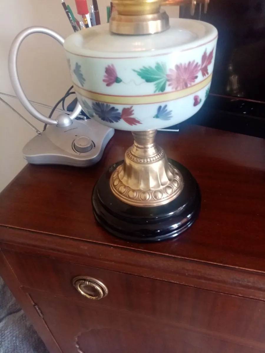 Vintage oil Lamp, wall Clock - Image 2