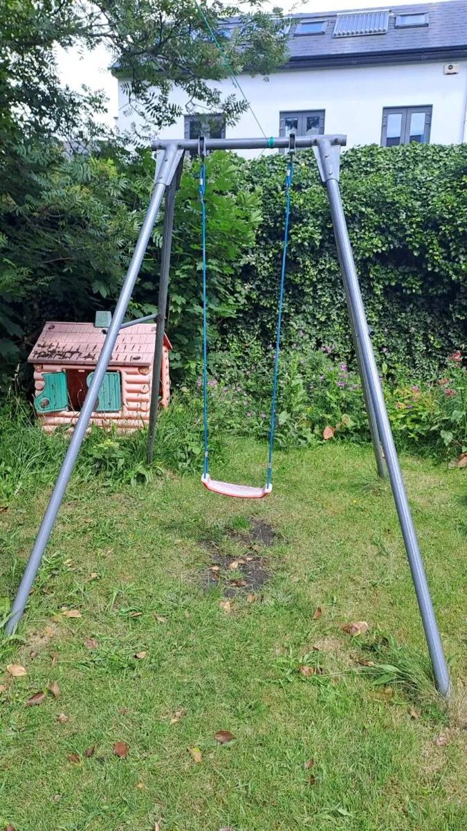 Trampoline - Image 2