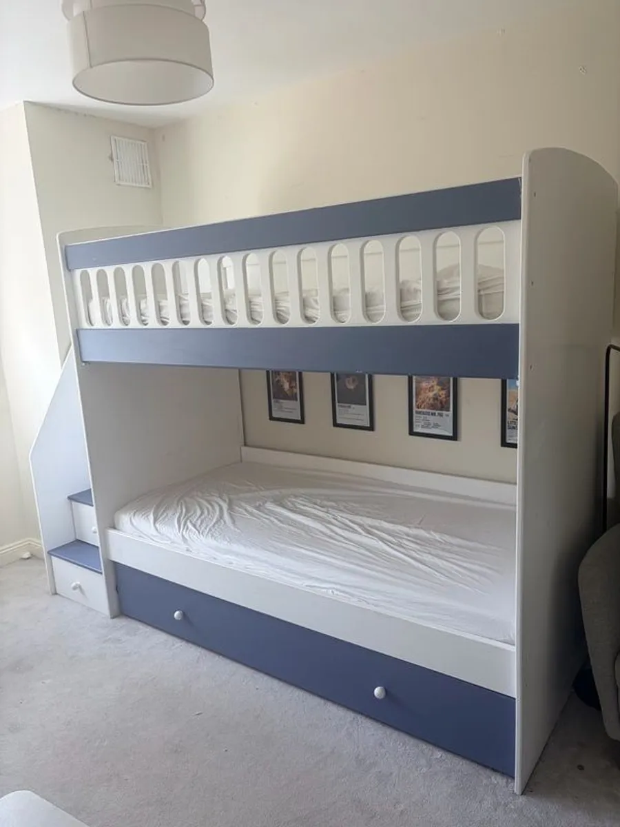 Bunkbeds - Image 1