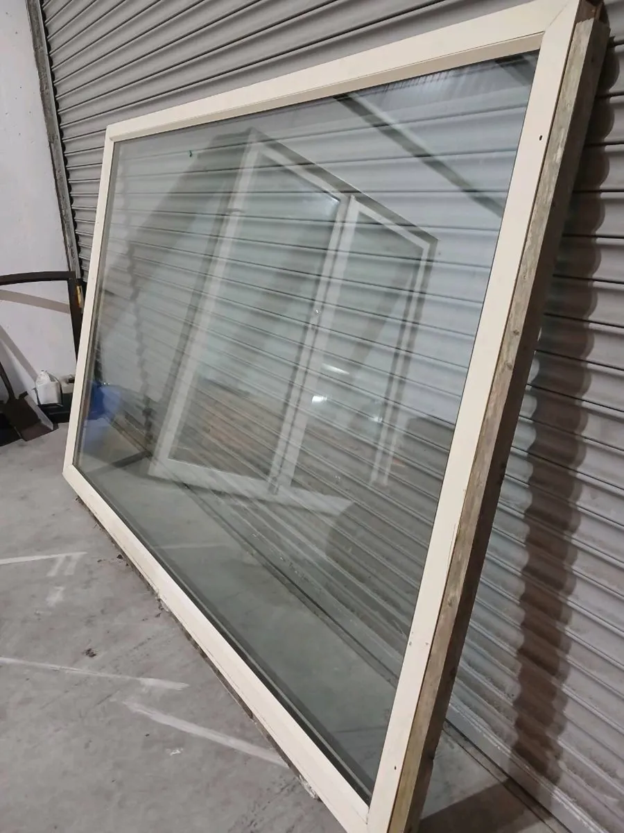 Lange panoramic window - Image 3