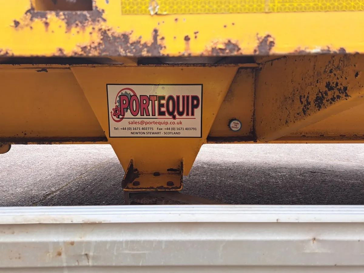 Flatbed Trailer - Image 3