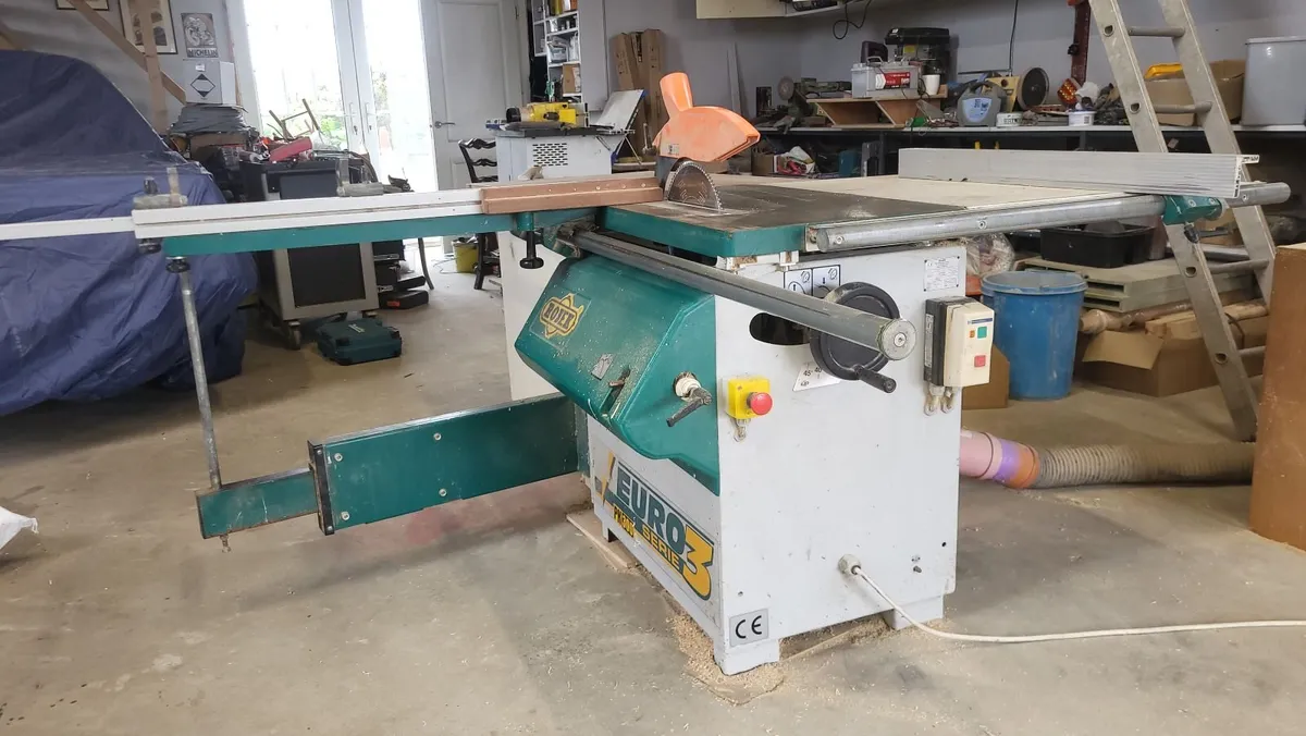 Table saw - Image 4