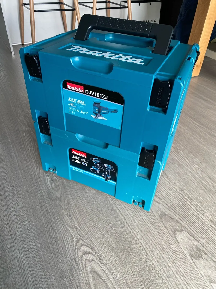 Tool box - Image 1