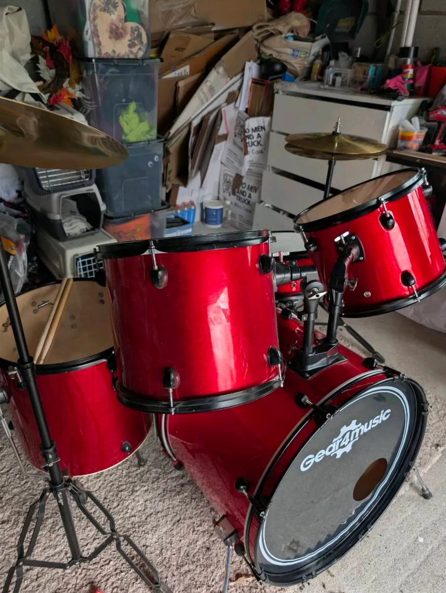 Junior 5 Piece Drum Kit by Gear4music, Wine Red - Image 1