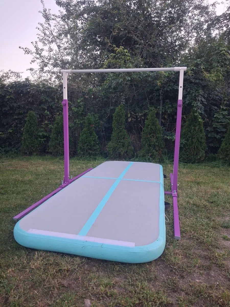Gymnastics bar - Image 1