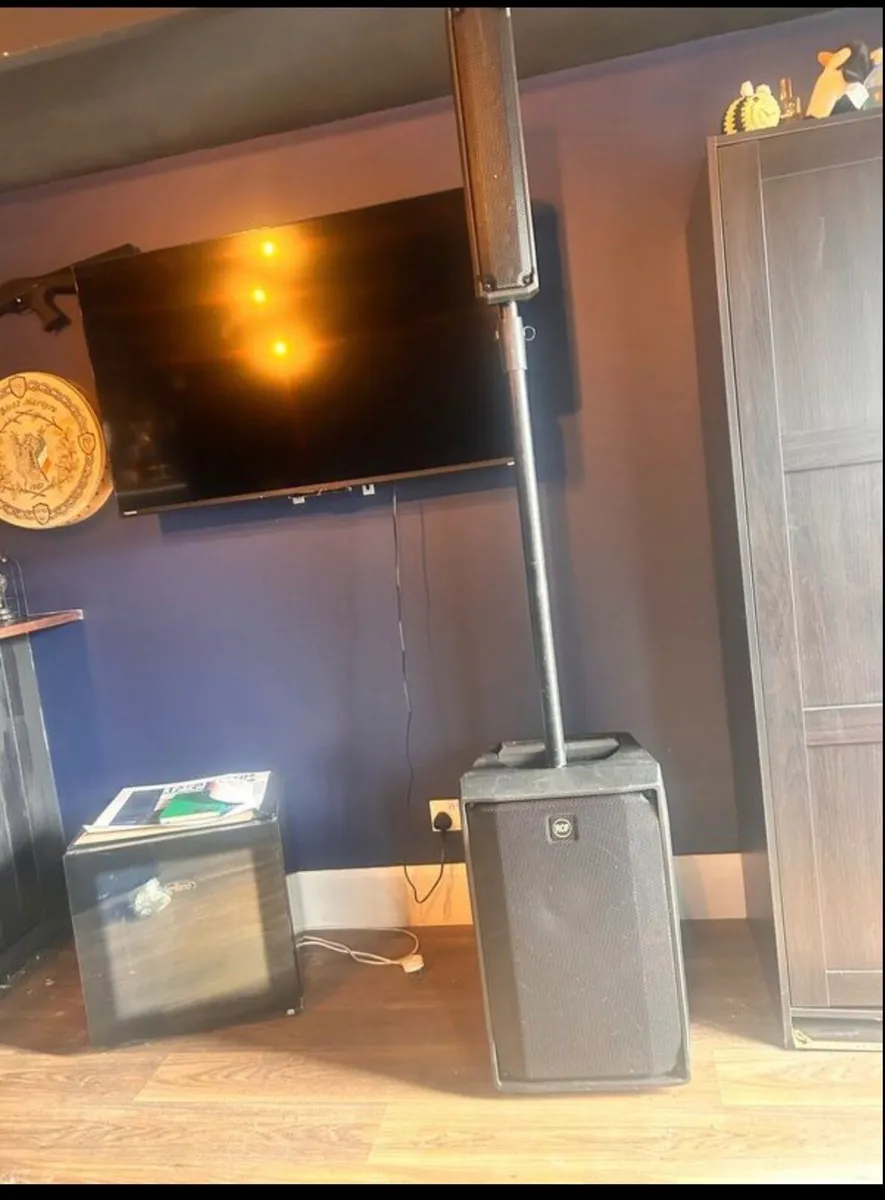 E Vox Pa System - Image 1