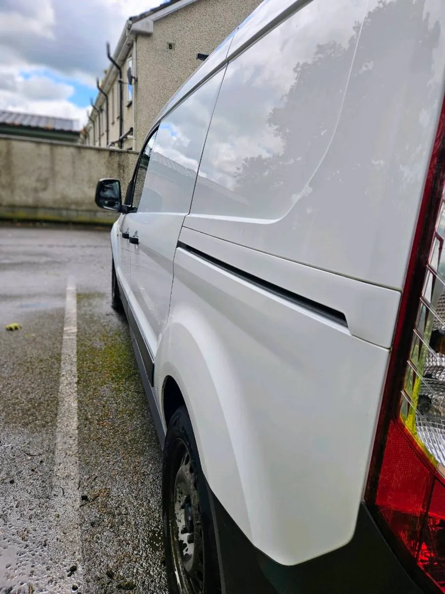 Transit Connect LWB - Image 4