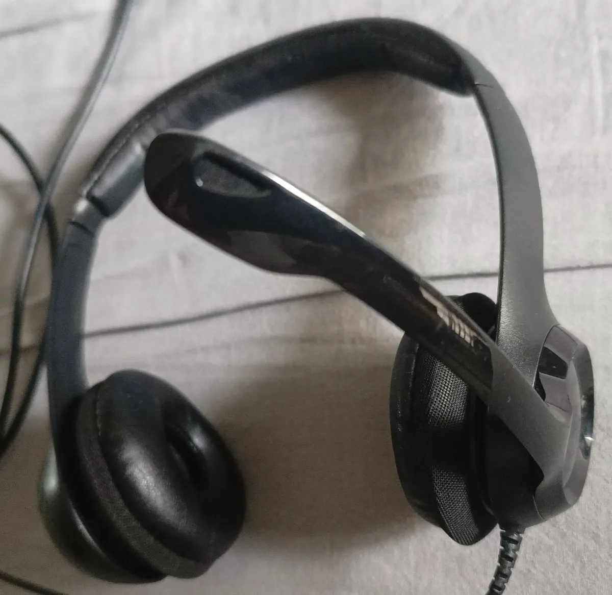 Logitech H390 Wired Headset - Image 1