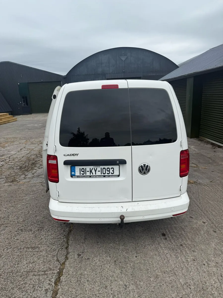 Volkswagen - Image 4