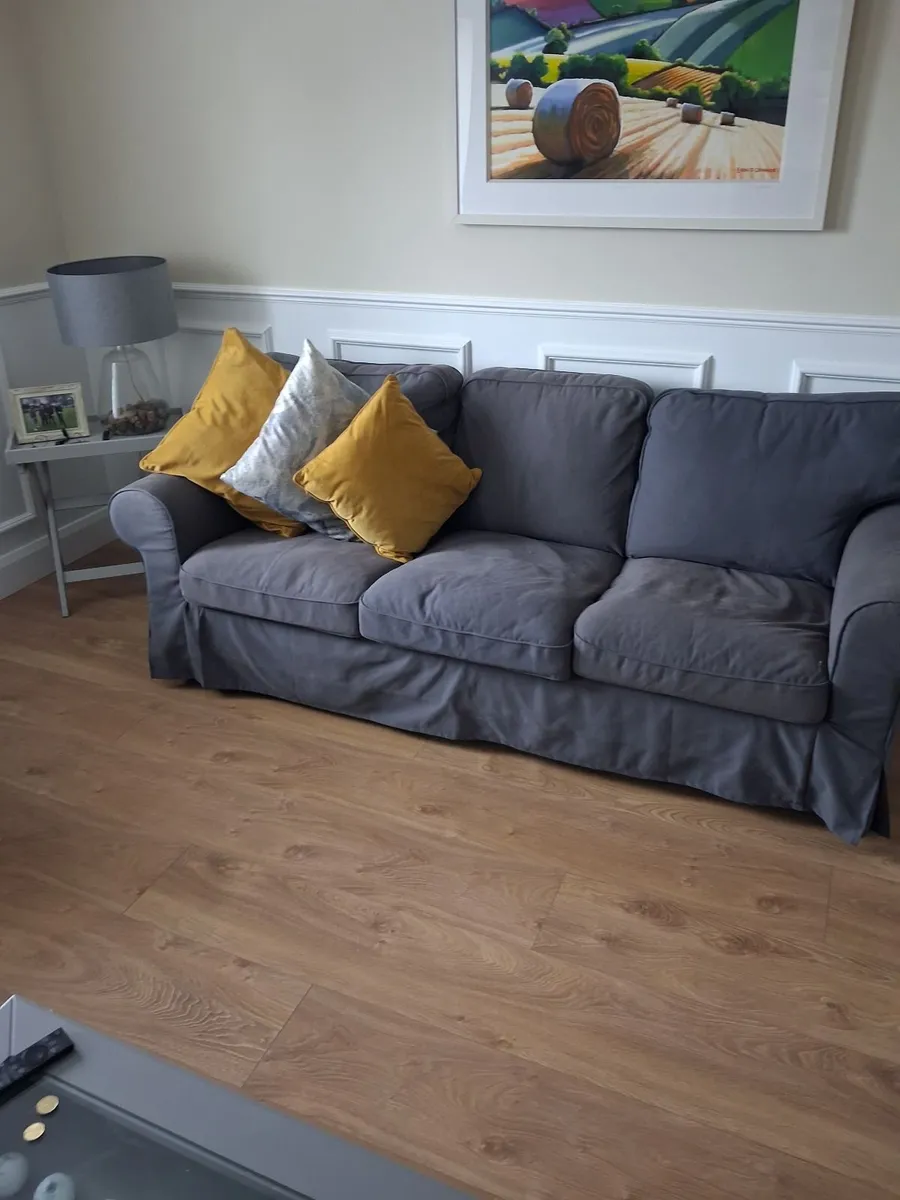 FREE FURNITURE - Image 1