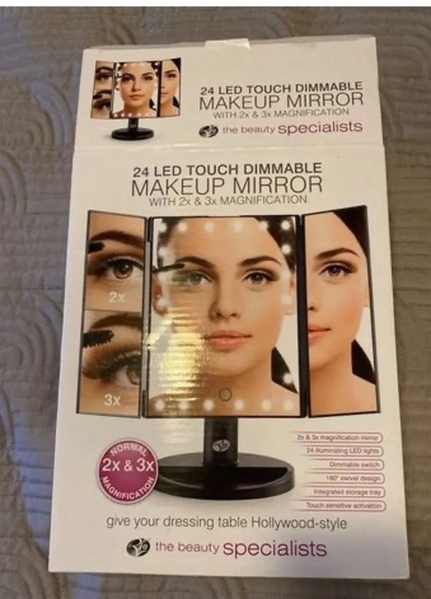 24 LED Make-Up Mirror - Image 1