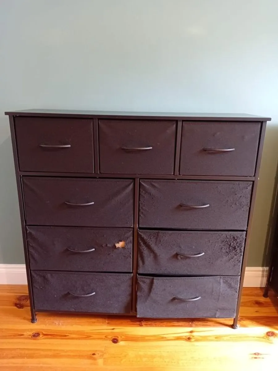 chests of drawers - Image 3