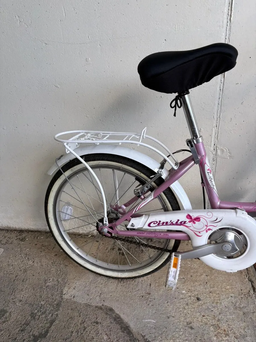Girls bike .in Excellent condition  60euro . - Image 2