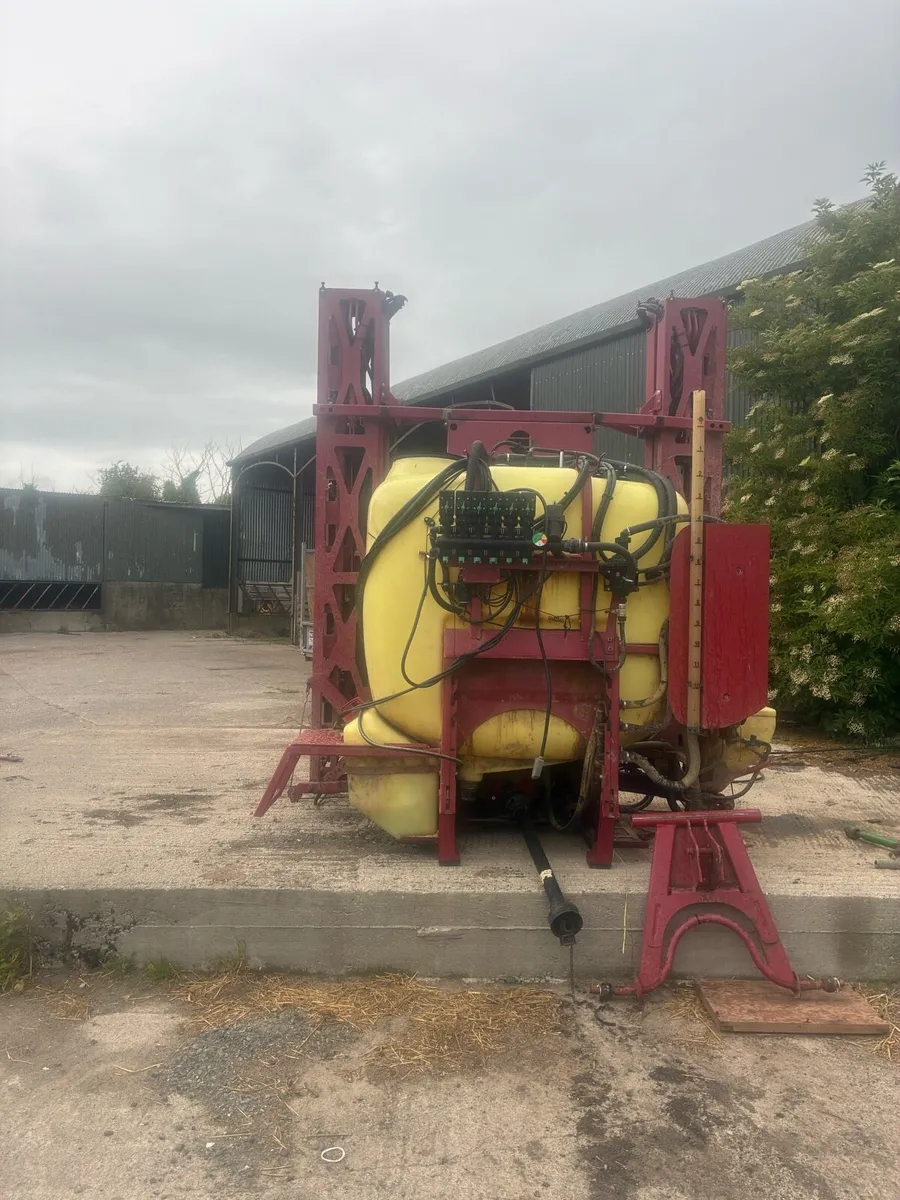 Sprayer - Image 2