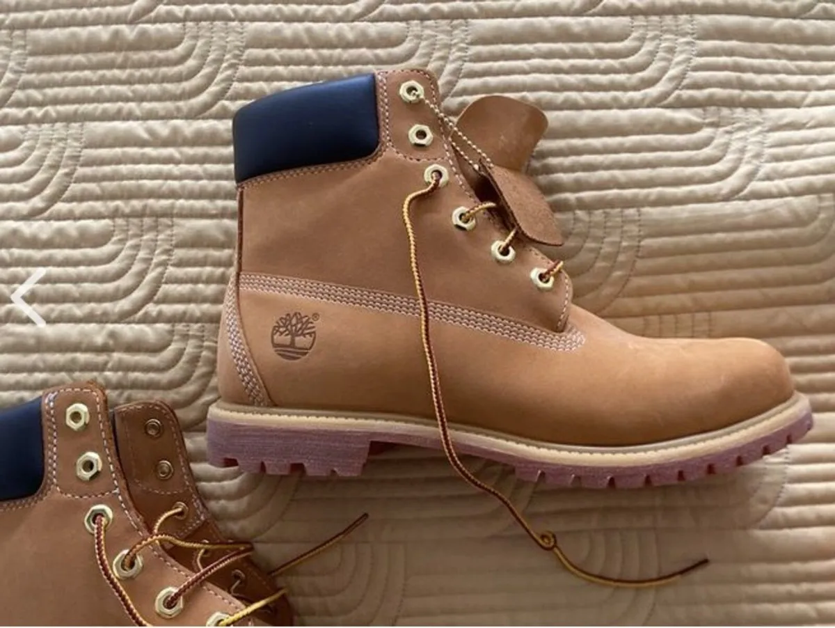Timberland Wheat Boot Size 9UK BRAND NEW - Image 3