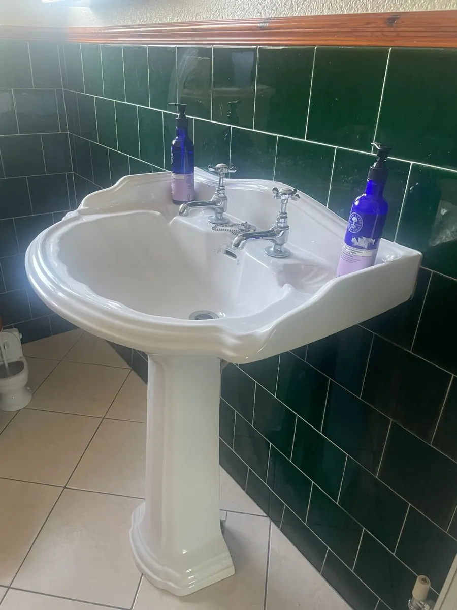 Bath - Image 2
