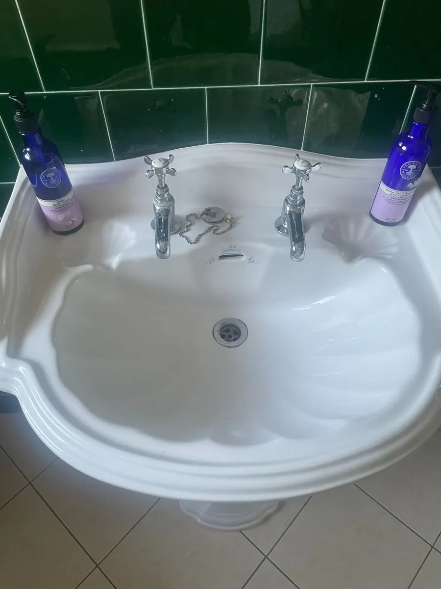 Bath - Image 3