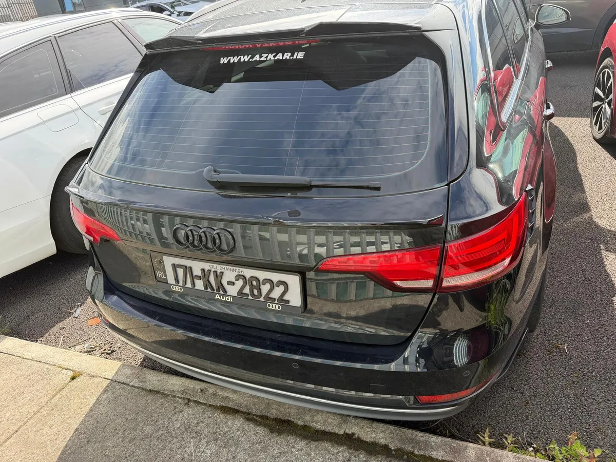 2017 AUDI A4 - Image 4