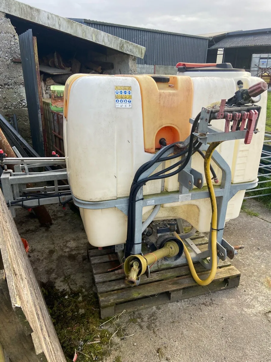 Gaysa sprayer 800ltr and 400ltr - Image 1