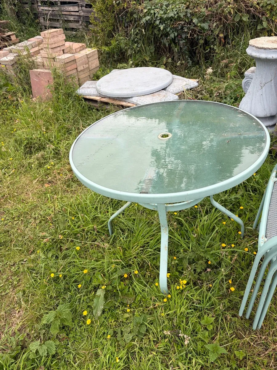 garden table + 4 chairs set - Image 4