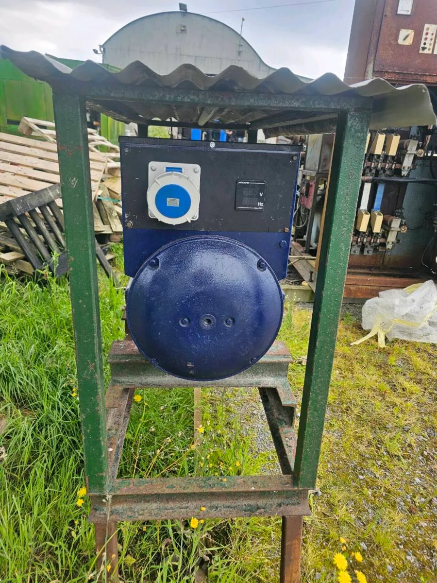 Tractor Generator - Image 4