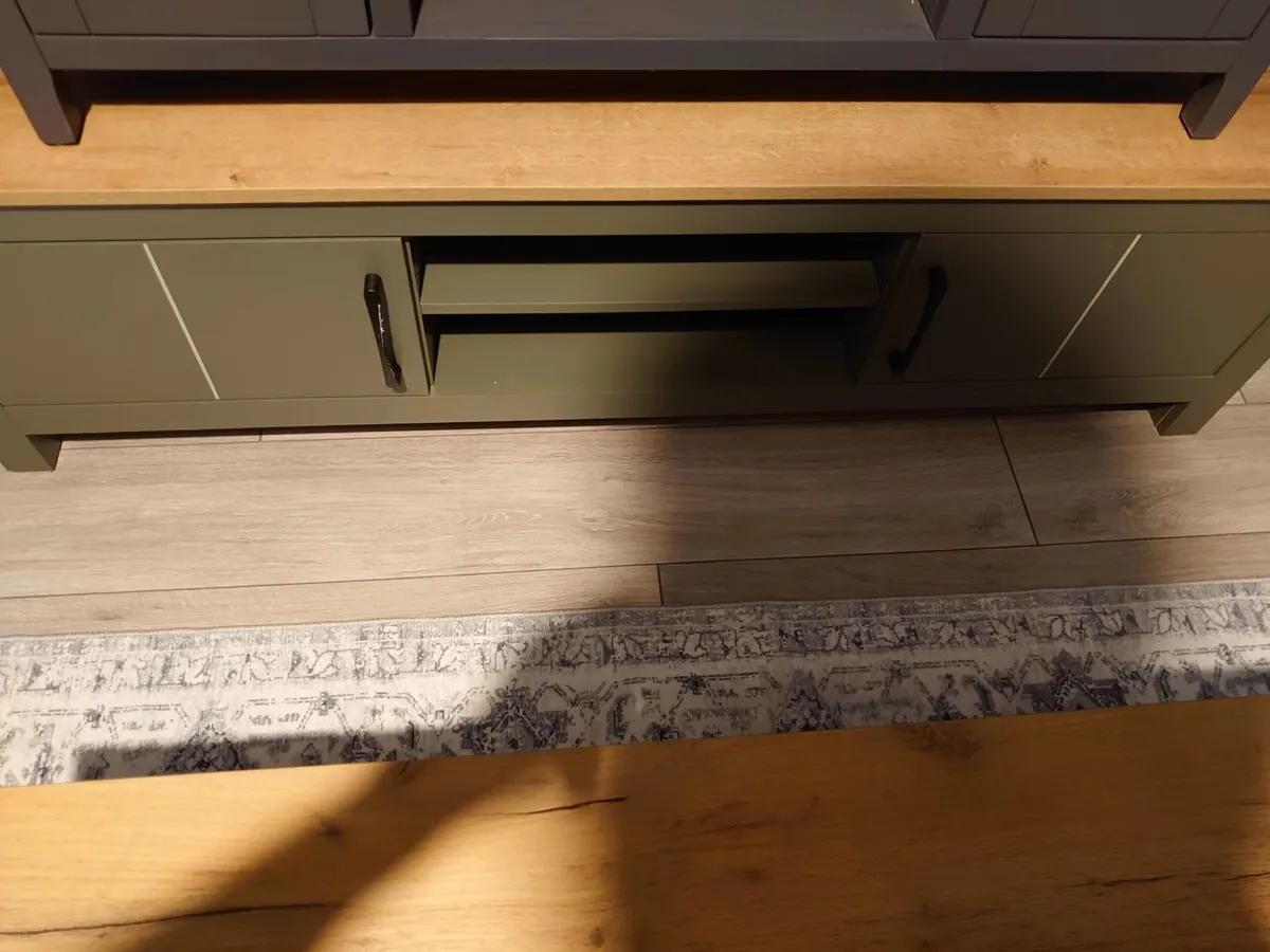 Tv Unit - Image 2