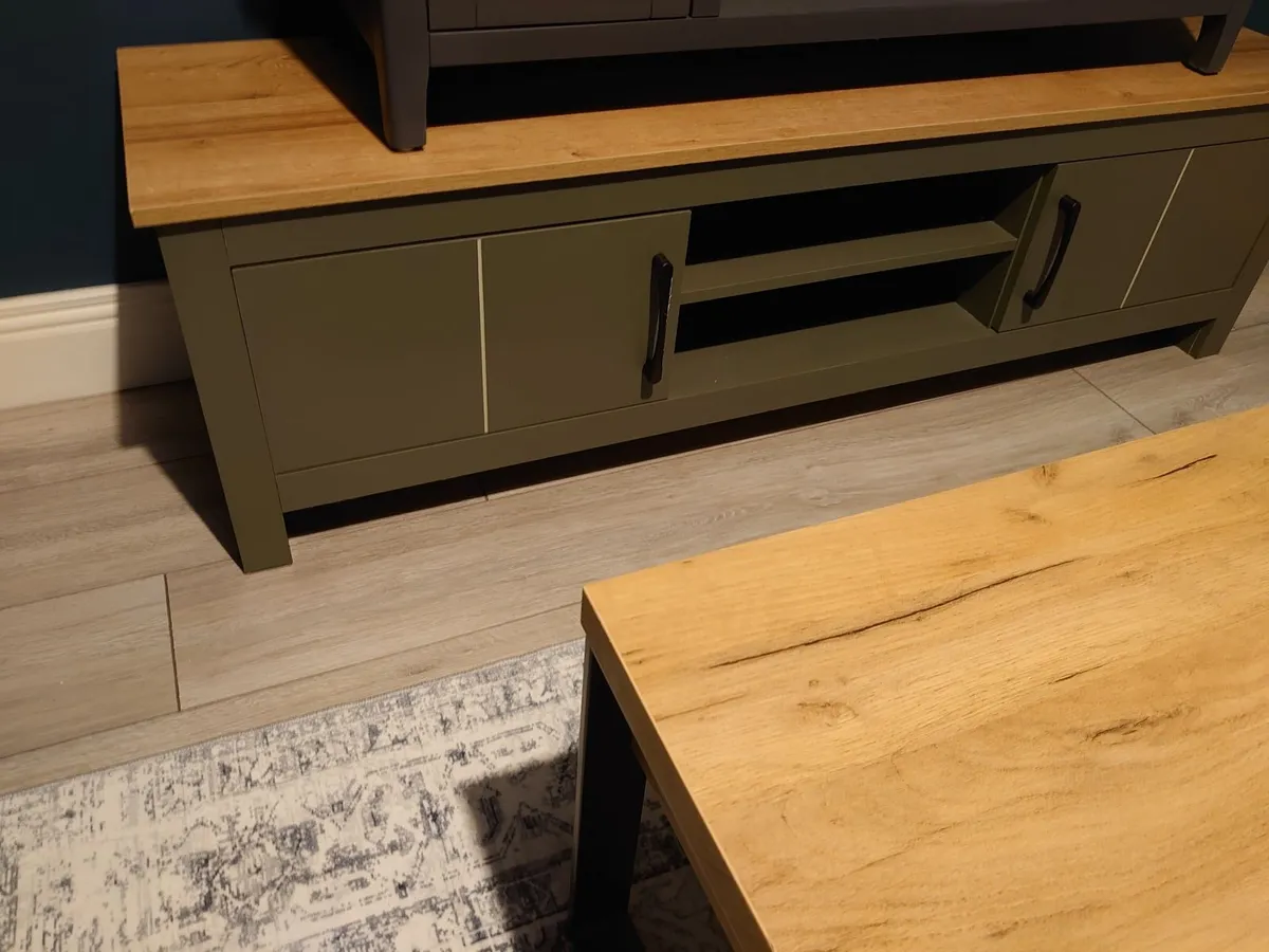 Tv Unit - Image 3
