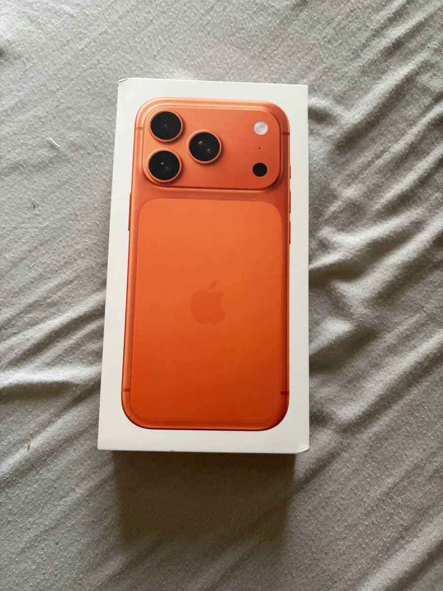 iPhone 17 Pro Cosmic Orange 256 GB - Image 1