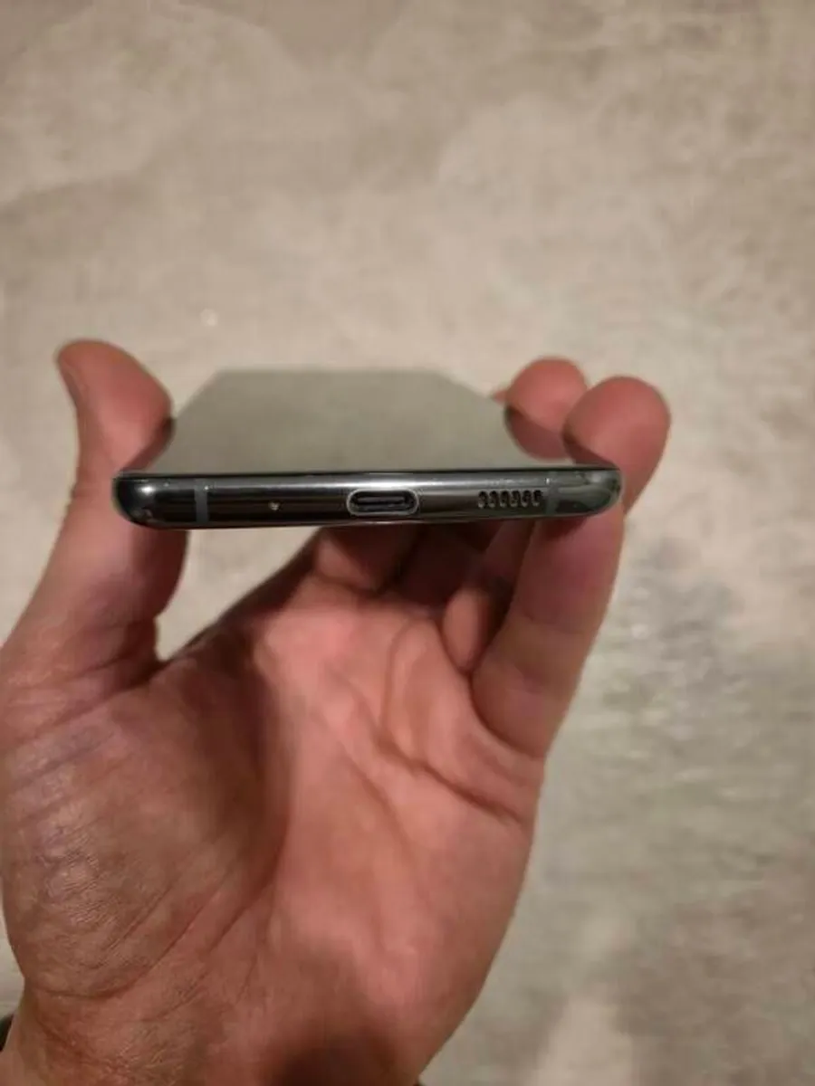 Samsung s20 Plus - Image 3