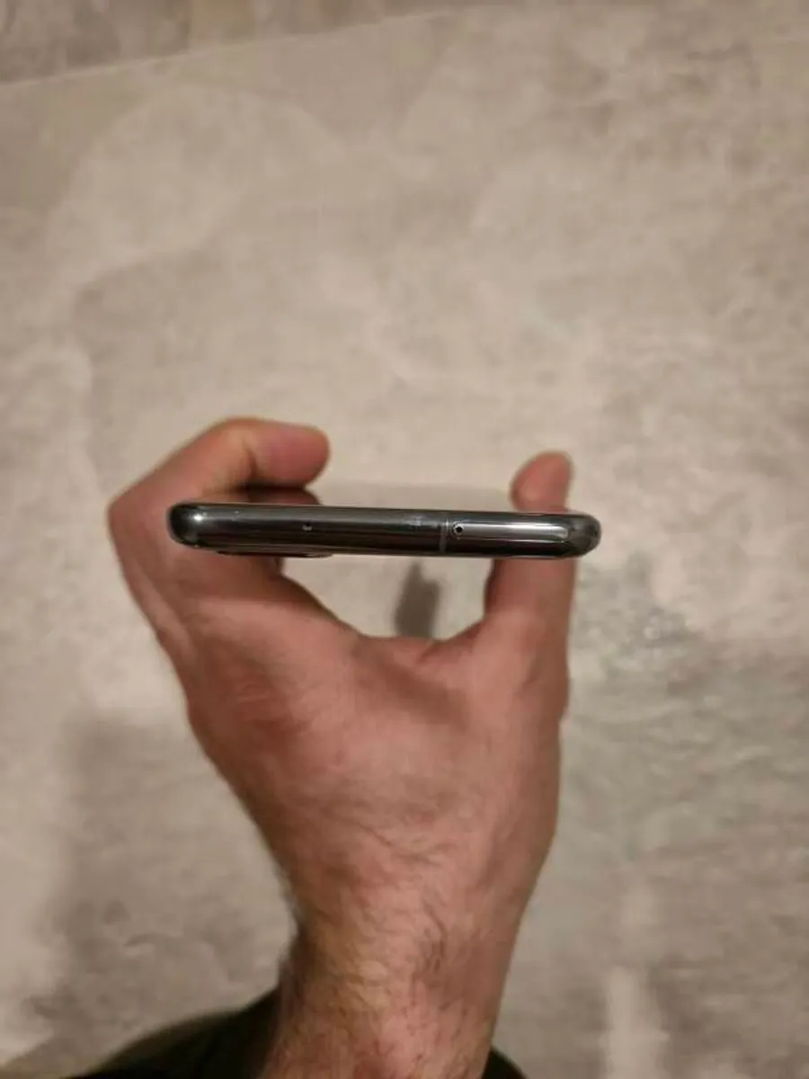 Samsung s20 Plus - Image 4