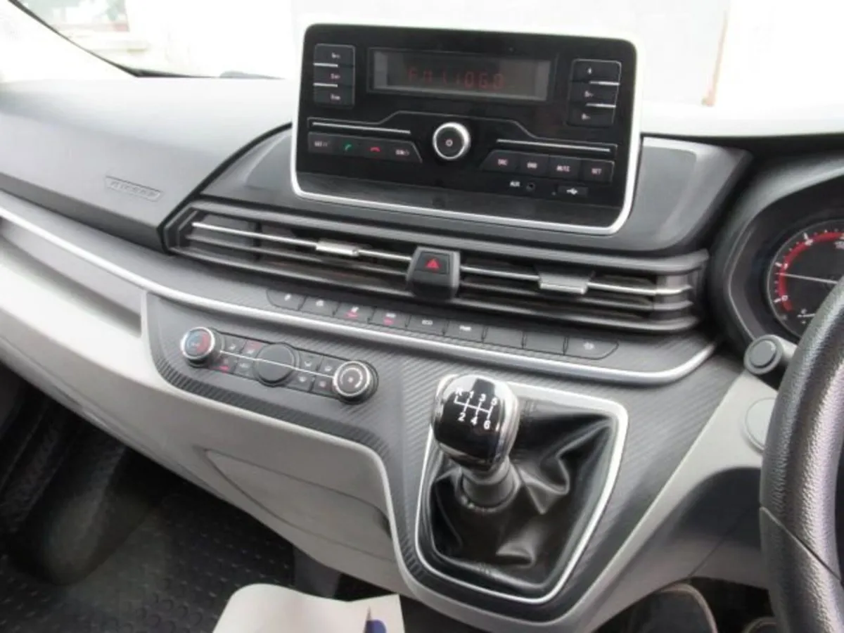 2.0 D20 Panel Van 5dr Diesel Manual FWD L3 H2 Euro - Image 4