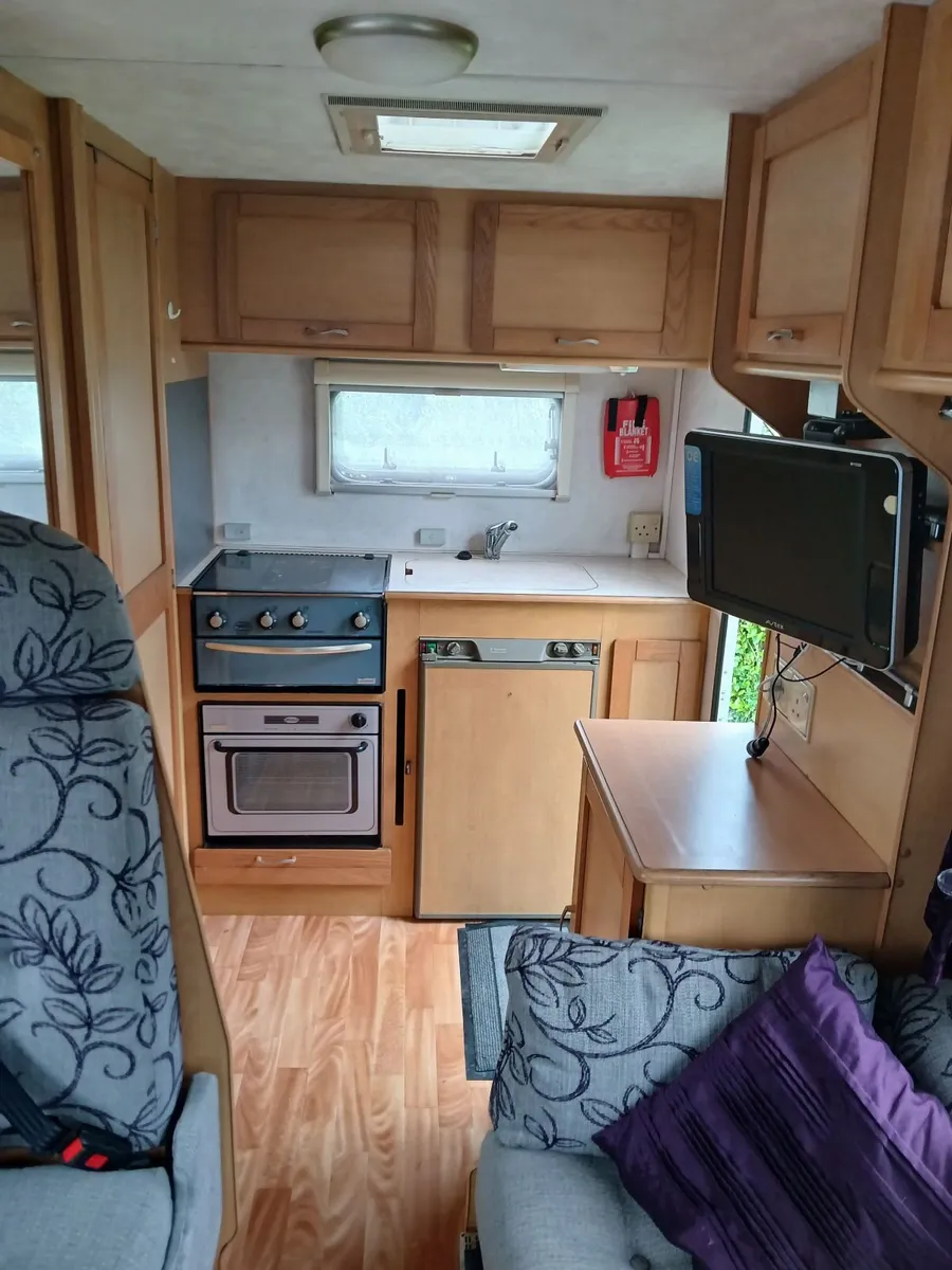 Campervan - Image 3