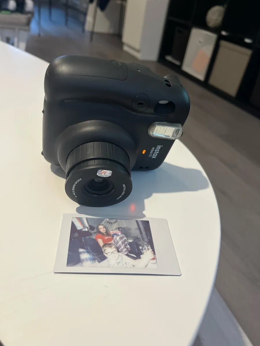 Fudjifilm instax - Image 1