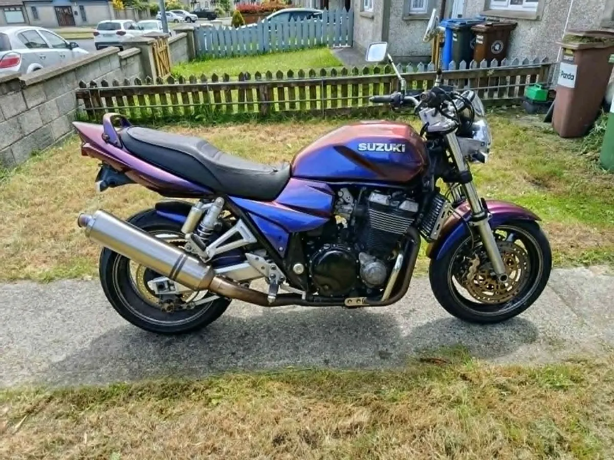 Suzuki gsx1400 2002 - Image 1